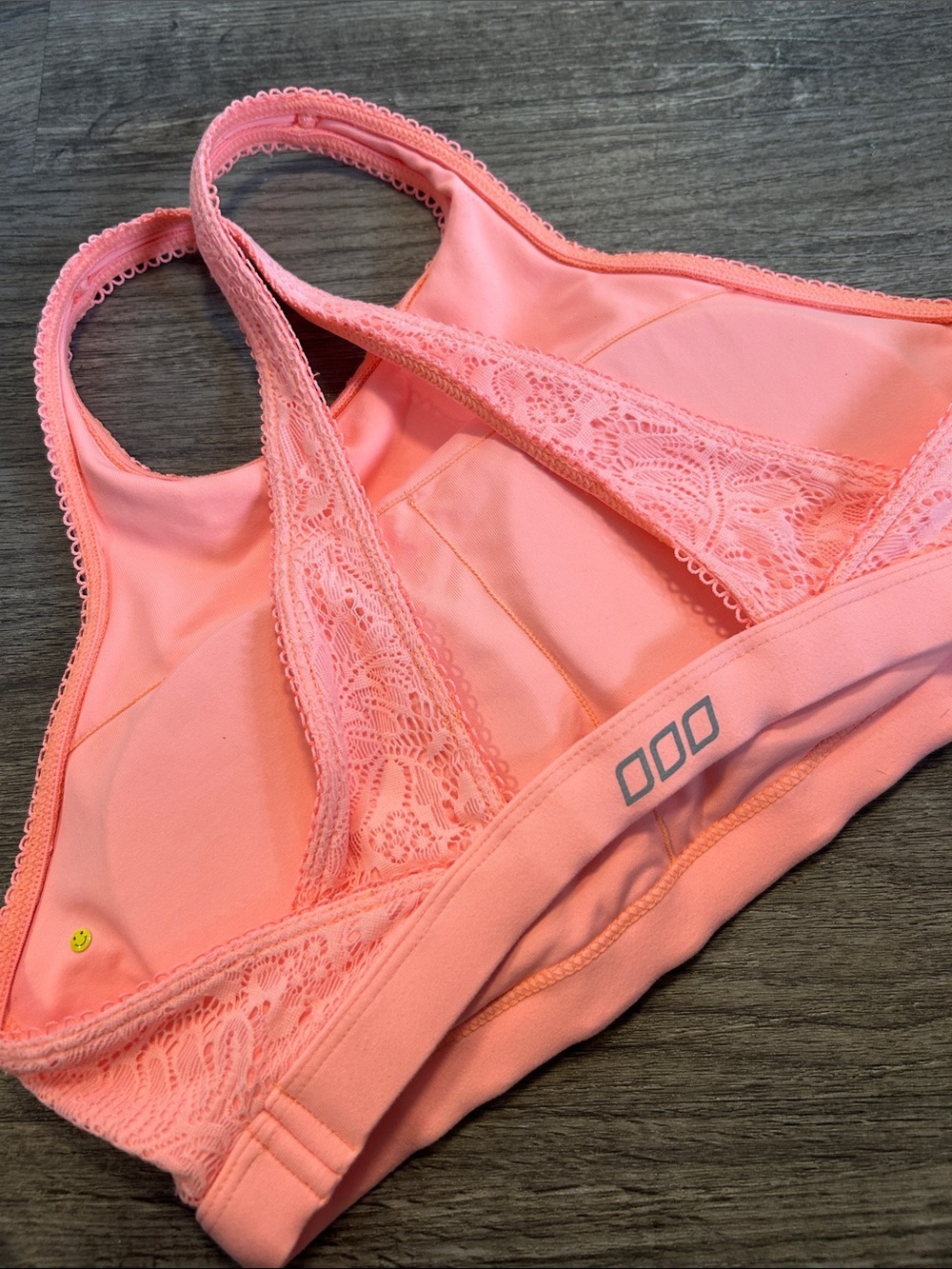 Lorna Jane Lace High Neck Sports Bra Coral Pink Size 8 US Small